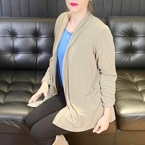 SUSAN GRAVER Brown Open Front Long Sleeve Buttonless Cardigan